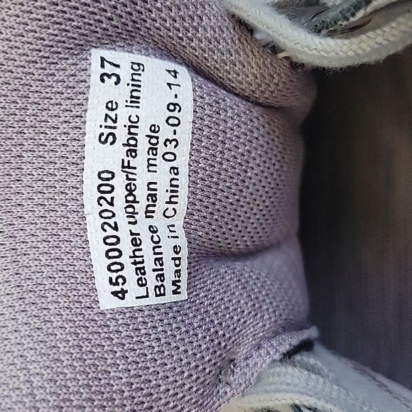 Dansko Women’s Sneakers - Picture 7 of 7